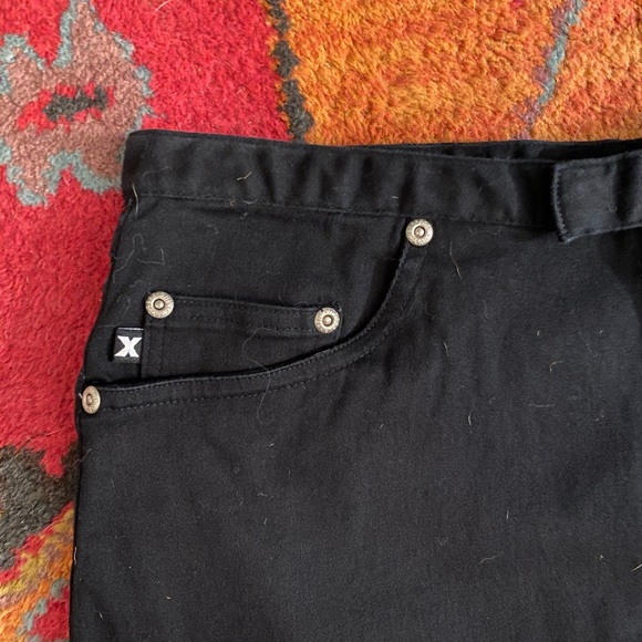 Express Jeans Black Stretch Mini Skirt - Picture 3 of 6